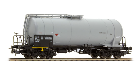 4-axle Tank car E140 (limited edition)<br /><a href='images/pictures/Sachsenmodelle/217588_b.jpg' target='_blank'>Full size image</a>